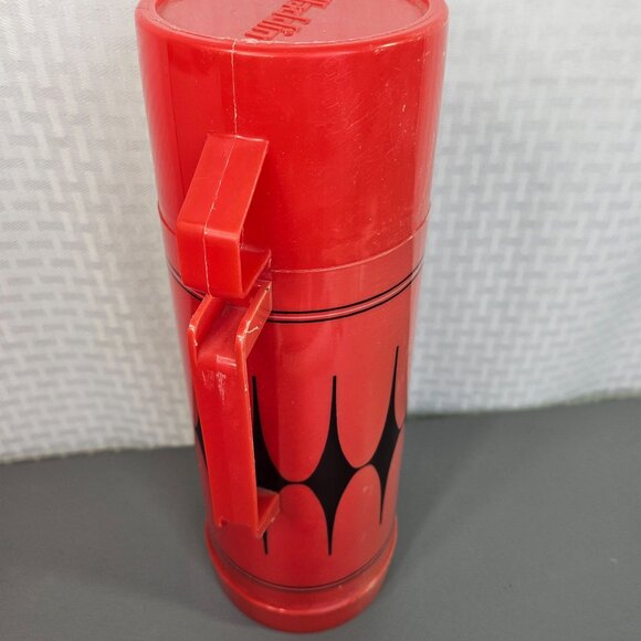 Vintage Aladdin Red Thermos With Black Pattern 1 Quart Plastic 1960s Retro Desig - Picture 6 of 7